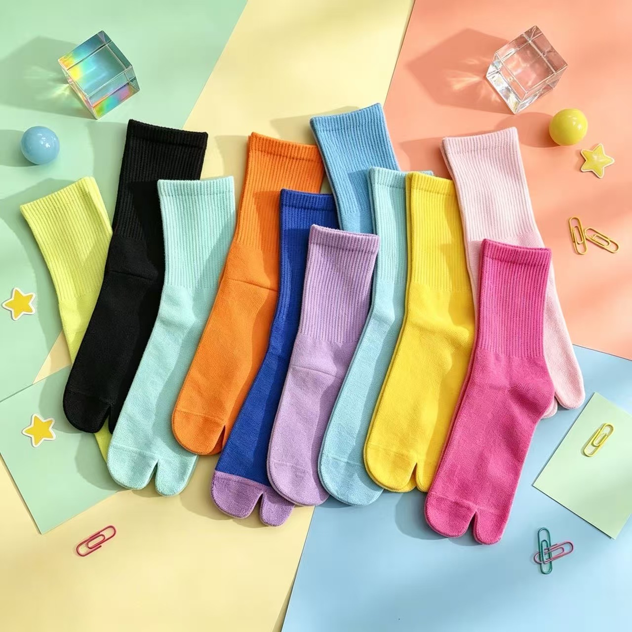 ถุงเท้าทาบิสีลูกกวาดความยาวครึ - Toe Sock Split บทวิจารณ์และราคา